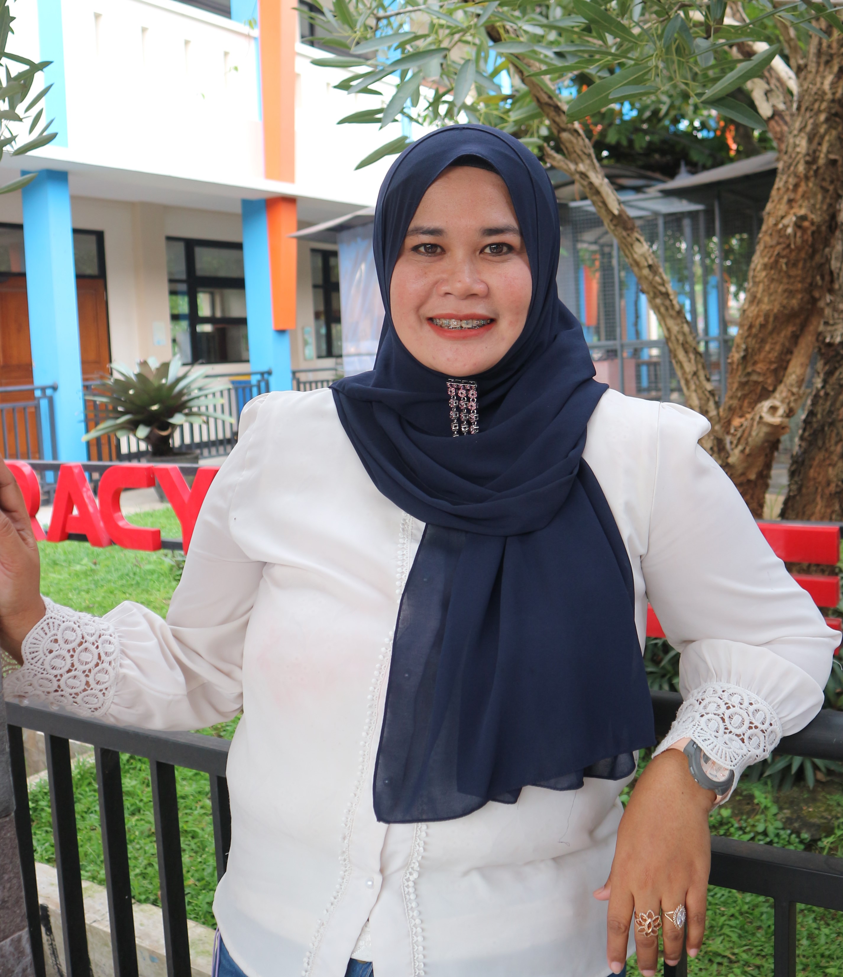 Nia Saribulan, M.Pd.